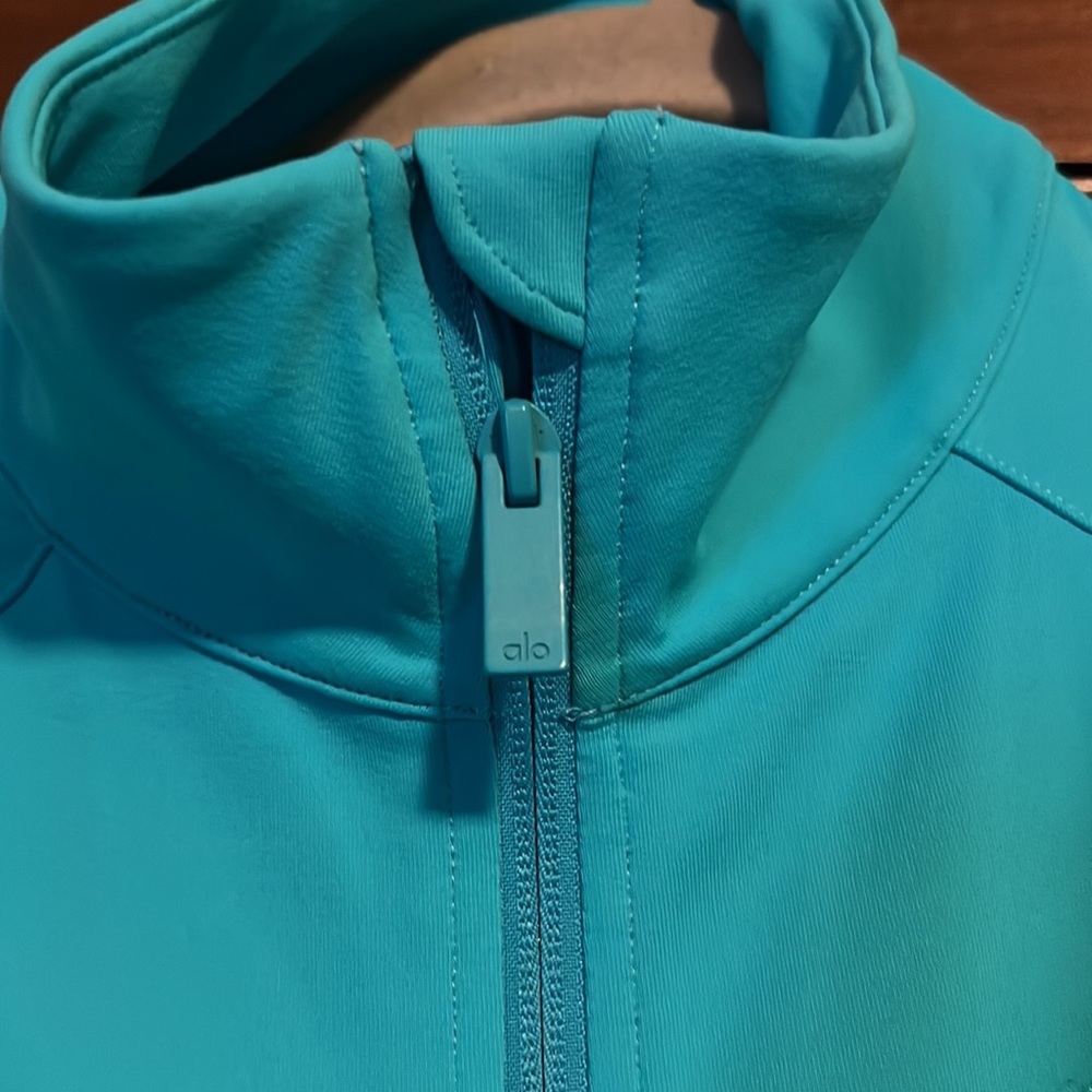 Alo Jacket - image 5